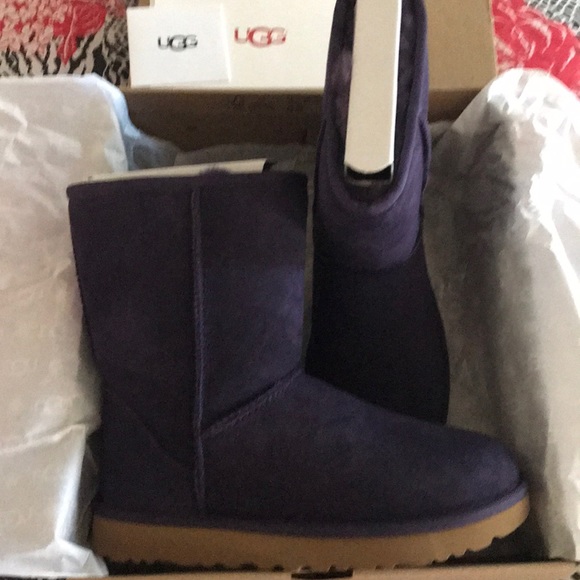 Georgous pretty purple Ugg Boots - Picture 3 of 3